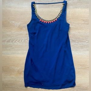 Sleeveless dress - Size Medium